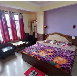 Hotel A Budget - H A R B A N S - Hygiene & Spacious ***