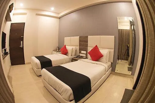 Mavens Inn Γκουργκάον Ξενοδοχείο