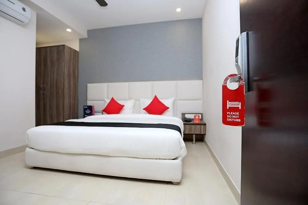 Mavens Inn Γκουργκάον
